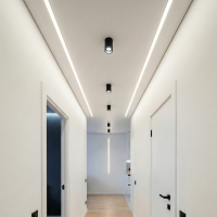 Натяжной потолок в коридор