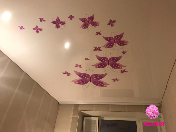 Стоимость потолка для детской 14 м²