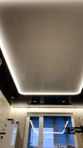 Наша работа - двухуровневый натяжной потолок